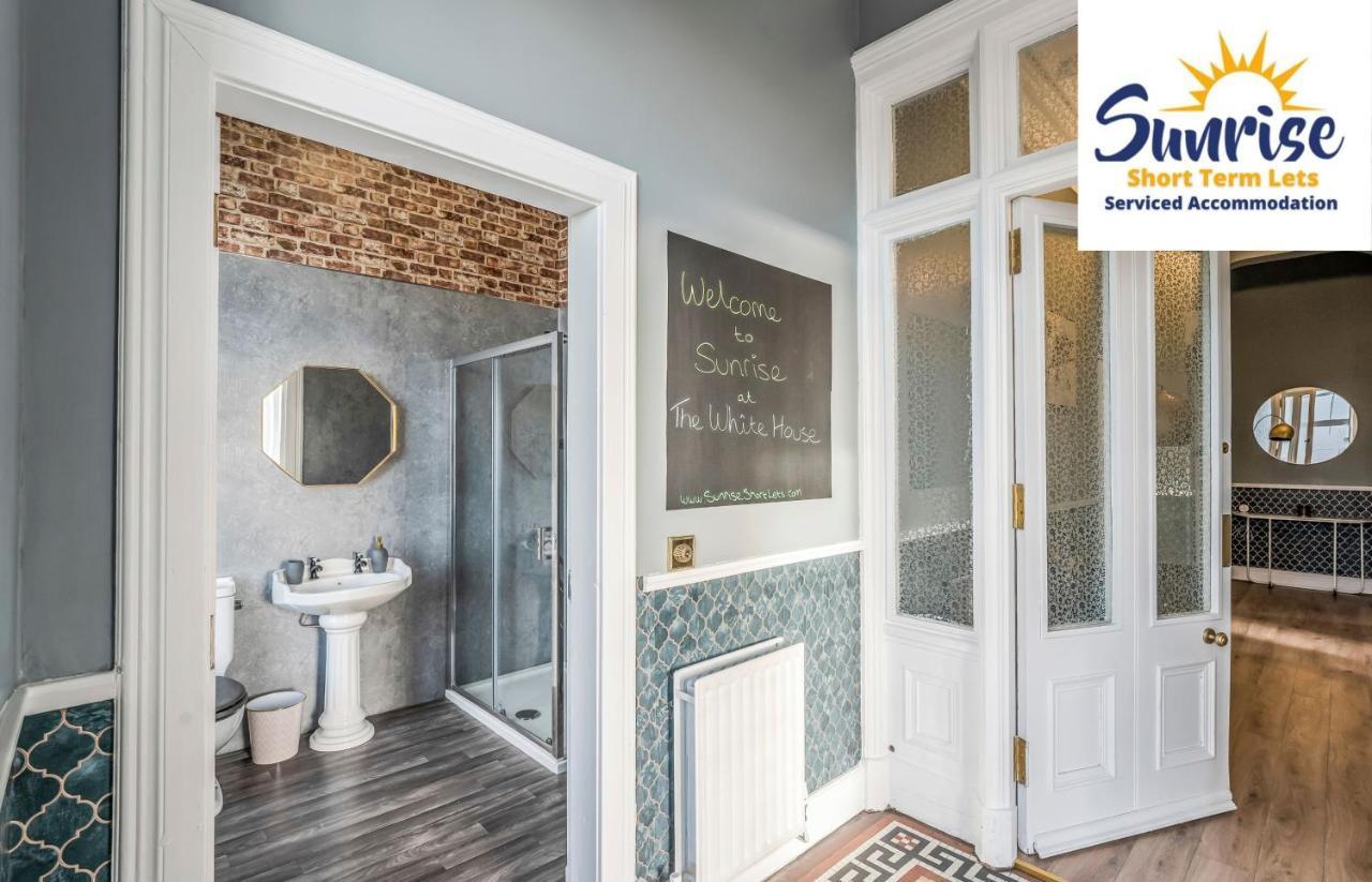 דאנדי Presidential Apartment, Family Home, Luxury Bedrooms, 2 Rooms, 1 King Bed, 2 Single Beds, Free Wifi, Free Parking, Tourists, Business Travelers, Relocation, Beautiful River Views, - Long Stays, Invoice And Reduced Price Are Only Via Sunrise Short Let מראה חיצוני תמונה