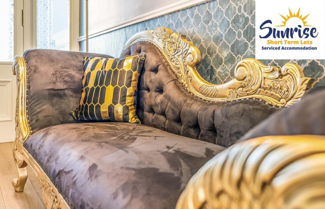 דאנדי Presidential Apartment, Family Home, Luxury Bedrooms, 2 Rooms, 1 King Bed, 2 Single Beds, Free Wifi, Free Parking, Tourists, Business Travelers, Relocation, Beautiful River Views, - Long Stays, Invoice And Reduced Price Are Only Via Sunrise Short Let מראה חיצוני תמונה