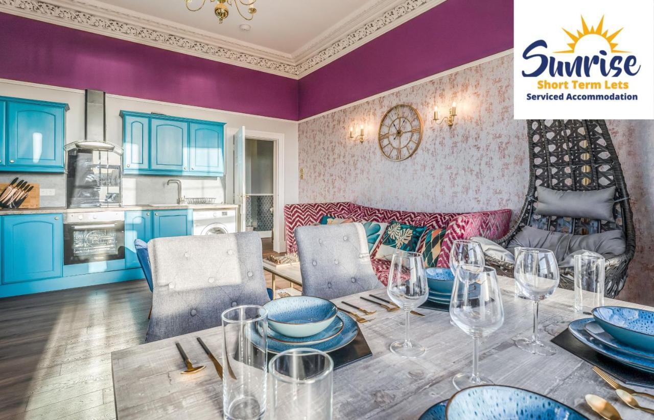 דאנדי Presidential Apartment, Family Home, Luxury Bedrooms, 2 Rooms, 1 King Bed, 2 Single Beds, Free Wifi, Free Parking, Tourists, Business Travelers, Relocation, Beautiful River Views, - Long Stays, Invoice And Reduced Price Are Only Via Sunrise Short Let מראה חיצוני תמונה