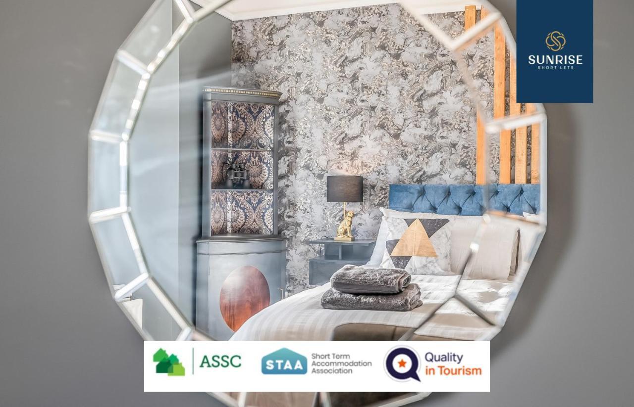 דאנדי Presidential Apartment, Family Home, Luxury Bedrooms, 2 Rooms, 1 King Bed, 2 Single Beds, Free Wifi, Free Parking, Tourists, Business Travelers, Relocation, Beautiful River Views, - Long Stays, Invoice And Reduced Price Are Only Via Sunrise Short Let מראה חיצוני תמונה