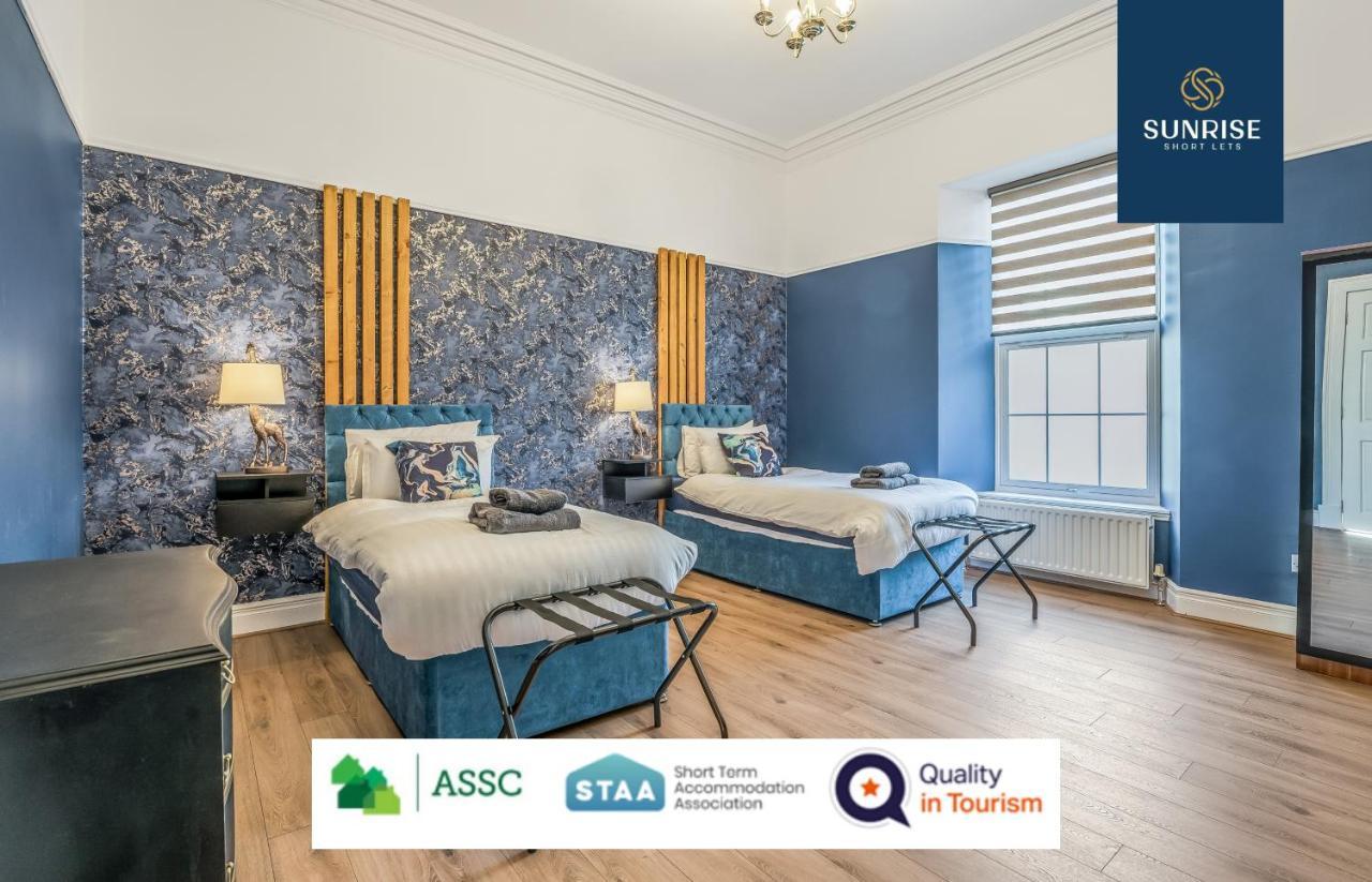 דאנדי Presidential Apartment, Family Home, Luxury Bedrooms, 2 Rooms, 1 King Bed, 2 Single Beds, Free Wifi, Free Parking, Tourists, Business Travelers, Relocation, Beautiful River Views, - Long Stays, Invoice And Reduced Price Are Only Via Sunrise Short Let מראה חיצוני תמונה